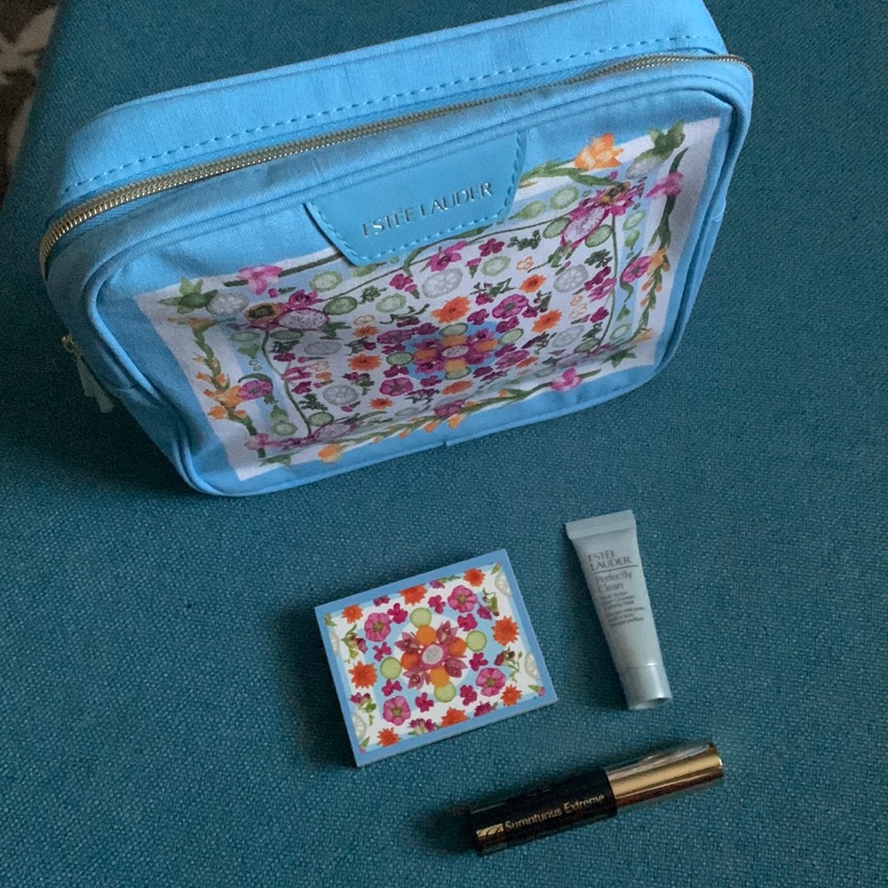 Estée Lauder sample pack